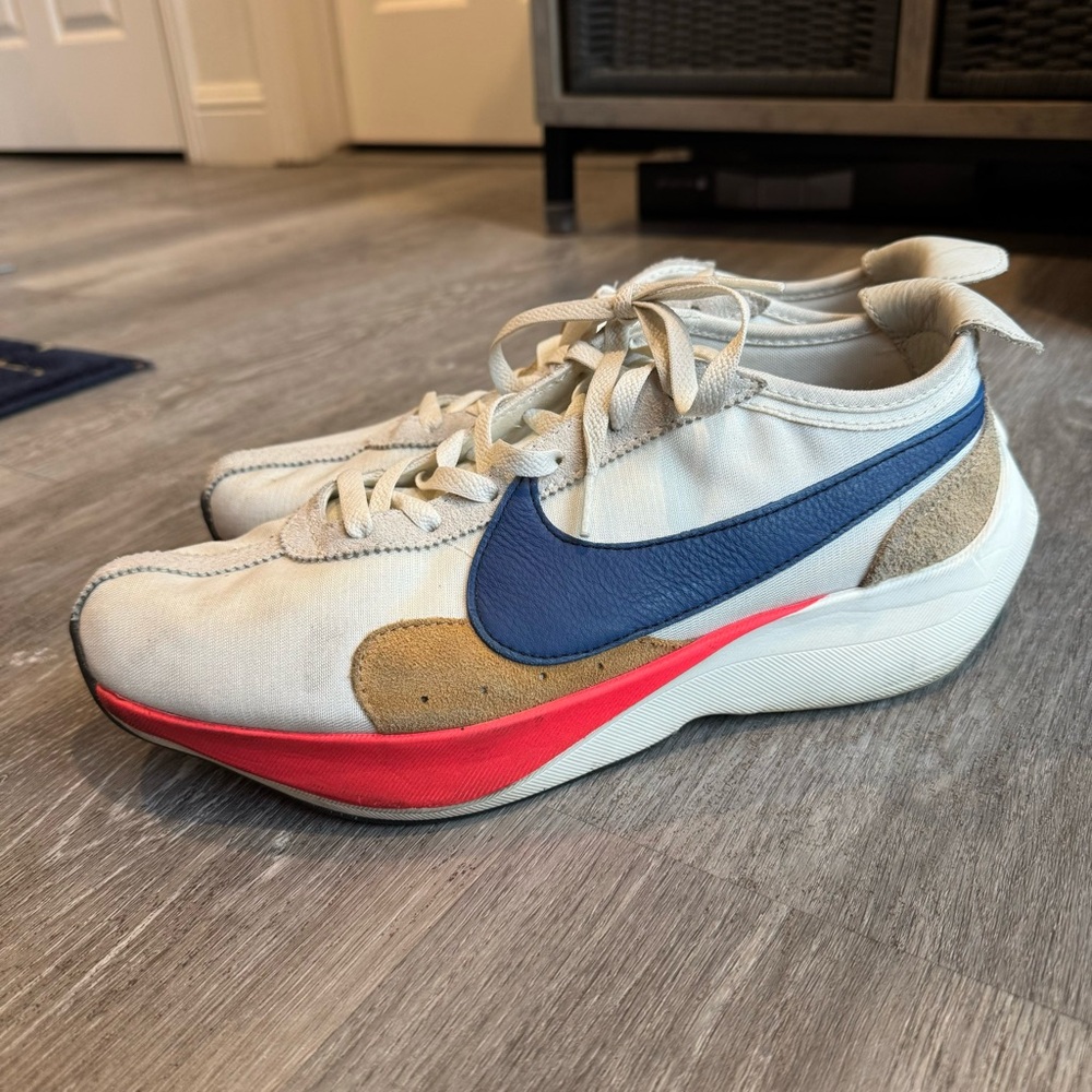 Nike moonracer sz 11.5